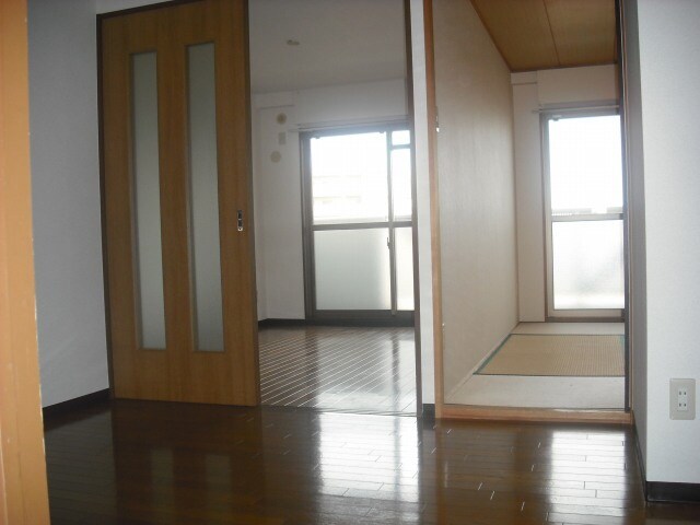 物件内観写真9　(内観写真)