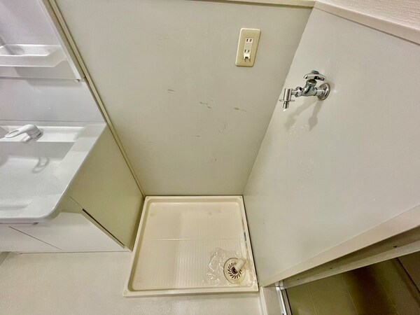 洗濯機置場