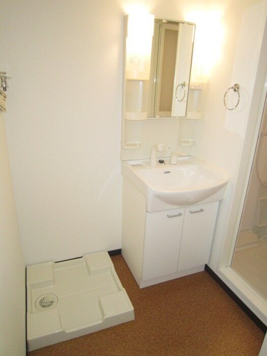 物件内観写真11　(洗面)