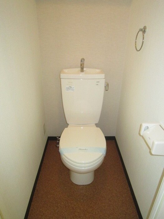 物件内観写真12　(トイレ)