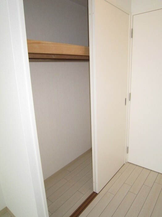 物件内観写真13　(居室)