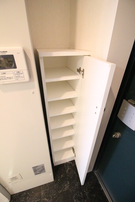 物件内観写真14　(靴箱)