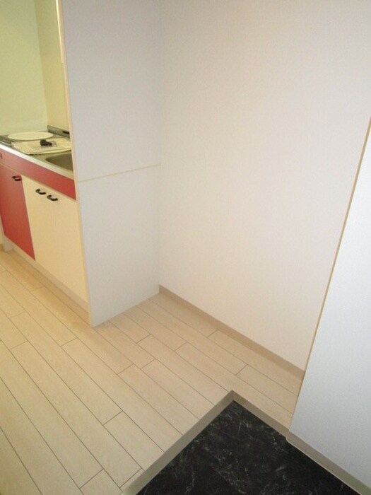 物件内観写真17　(玄関)