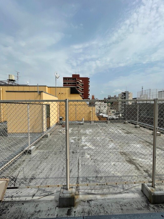 物件内観写真11　(室内からの展望)