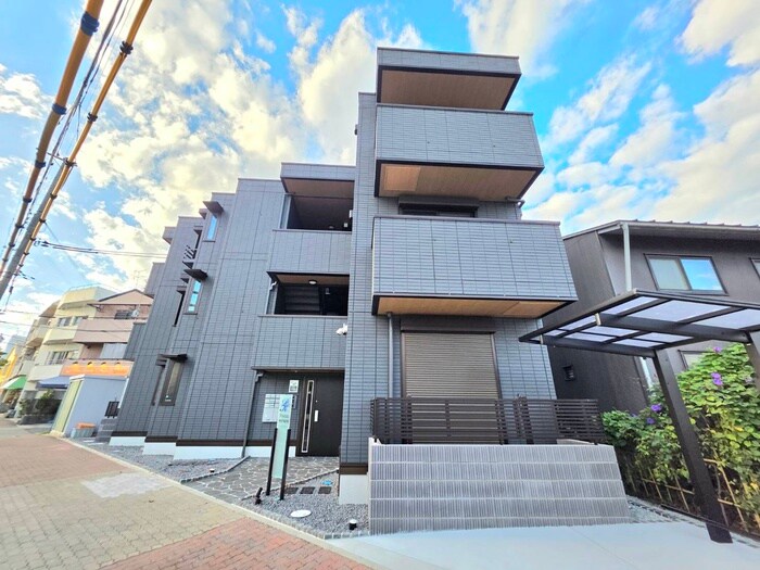 物件外観写真1　(外観写真)