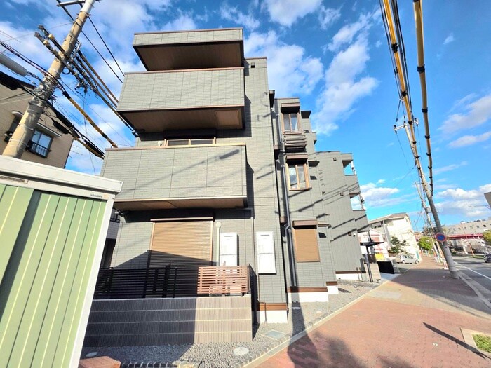 物件外観写真6　(外観写真)