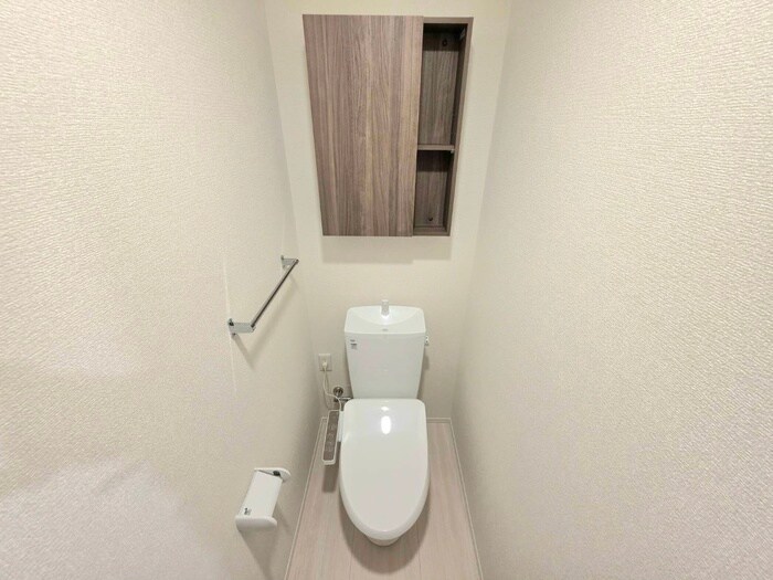 物件内観写真15　(トイレ)