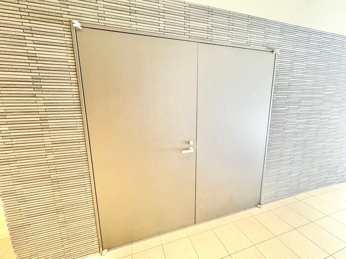 物件外観写真6　(建物設備)