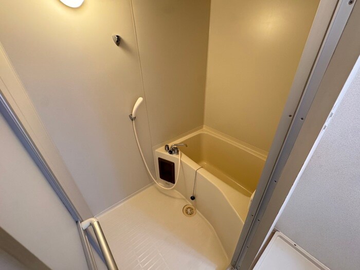 物件内観写真10　(バス／シャワールーム等)