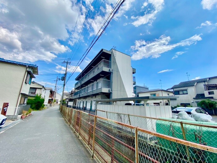 物件外観写真2　(外観写真)