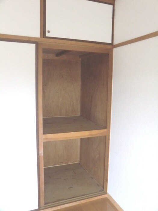 物件内観写真10　(収納)