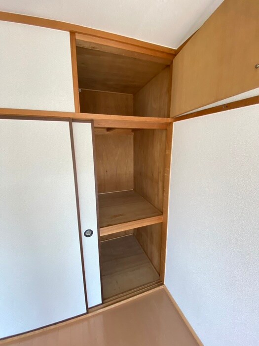 物件内観写真11　(収納)