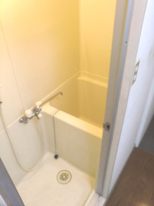 物件内観写真12　(バス／シャワールーム等)