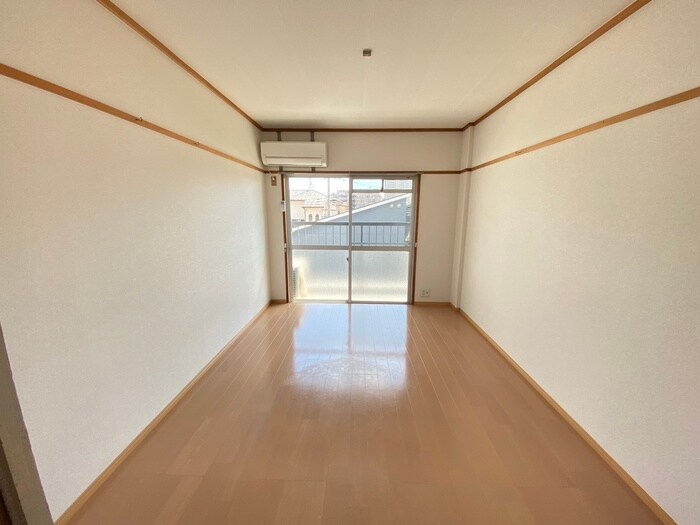 物件内観写真19　(居室)