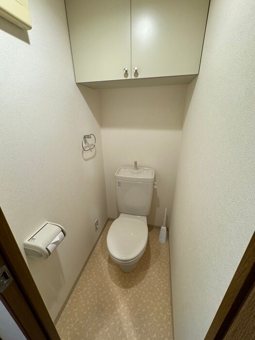 物件内観写真11　(トイレ)