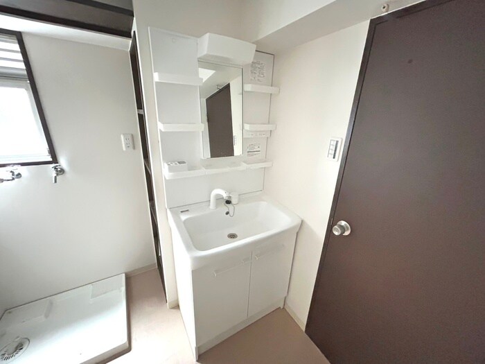 物件内観写真11　(洗面)