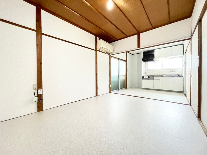 物件内観写真5　(居室)