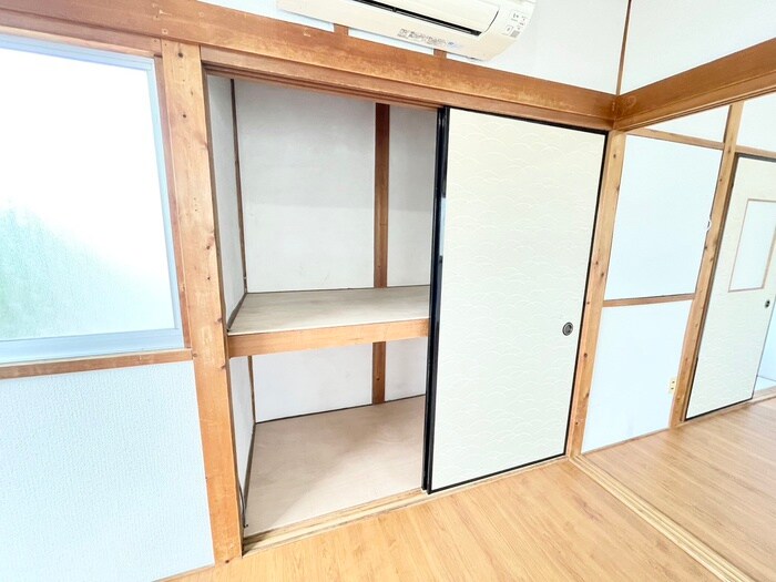 物件内観写真16　(収納)