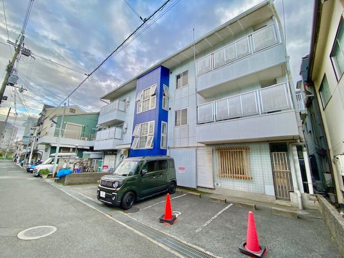 物件外観写真3　(外観写真)