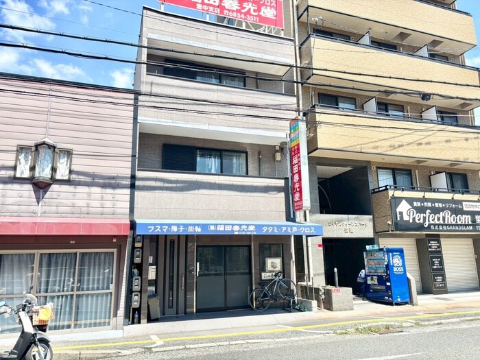 物件外観写真2　(外観写真)