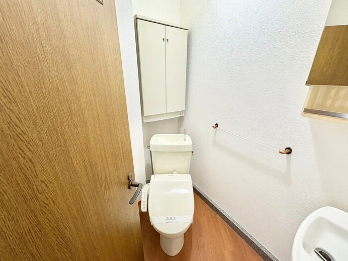 物件内観写真13　(トイレ)