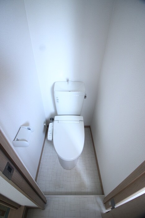 物件内観写真9　(トイレ)