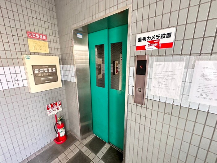 物件外観写真4　(建物設備)