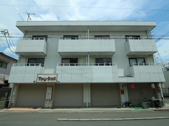 物件外観写真4　(建物設備)