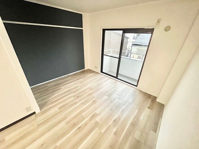 物件内観写真10　(居室)