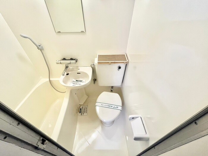 物件内観写真14　(トイレ)