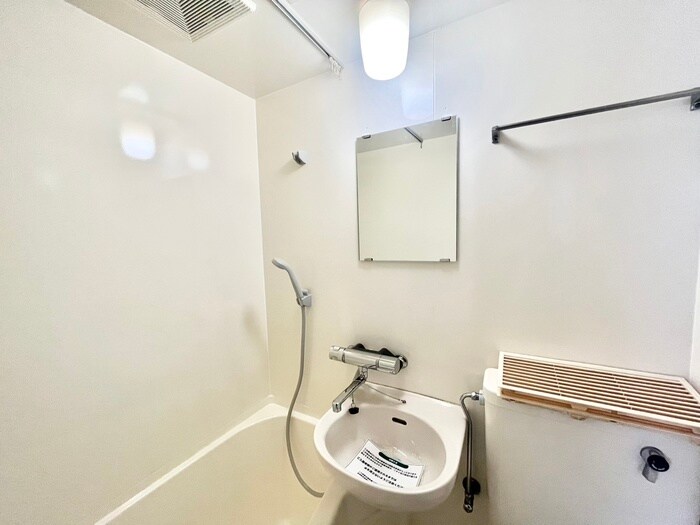 物件内観写真17　(洗面)