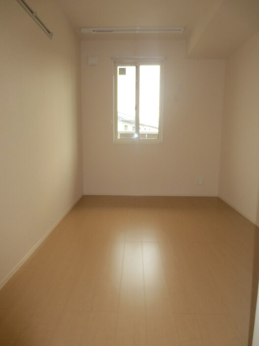 物件内観写真12　(居室)