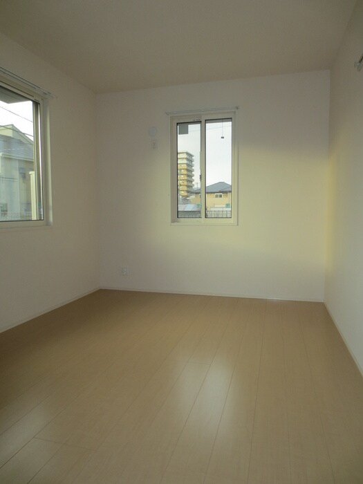 物件内観写真13　(居室)