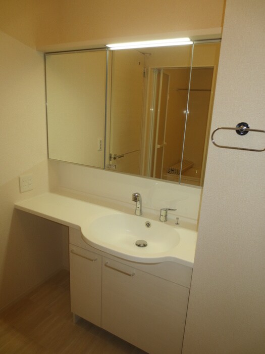 物件内観写真14　(洗面)