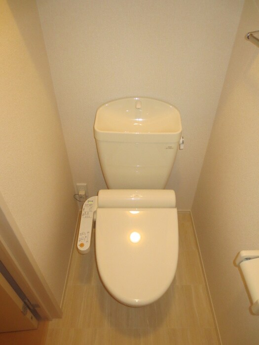 物件内観写真22　(トイレ)