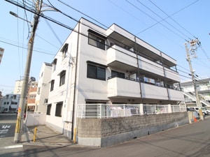 ロイヤルカーサ姫里外観写真
