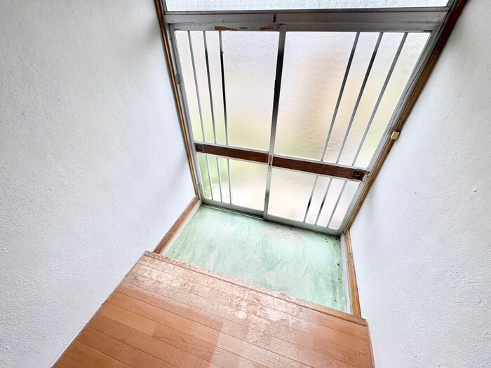 物件内観写真21　(玄関)