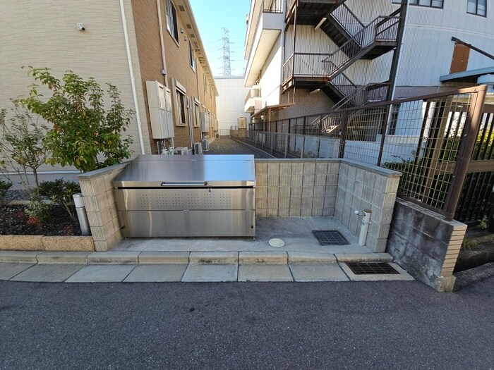 物件外観写真2　(建物設備)