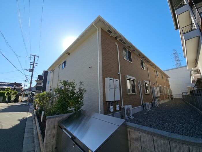 物件外観写真3　(外観写真)