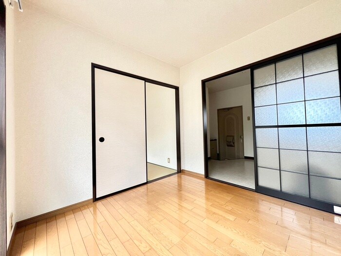 物件内観写真8　(居室)