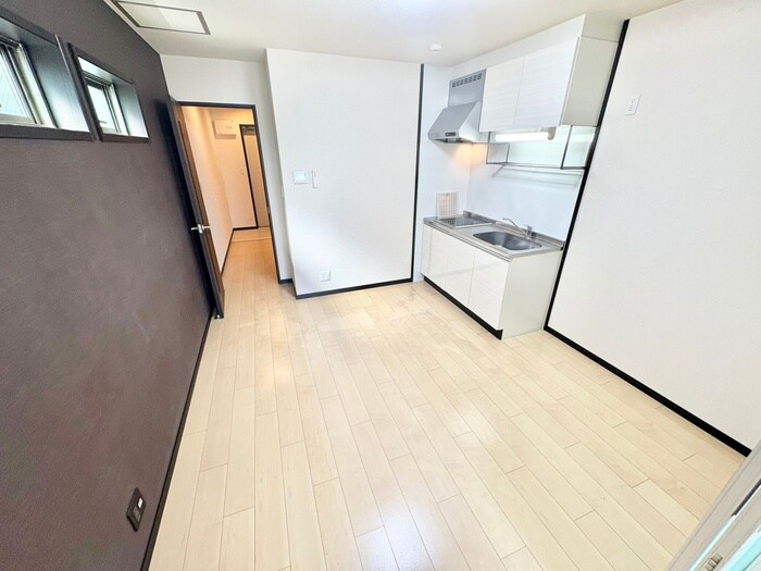 物件内観写真13　(居室)