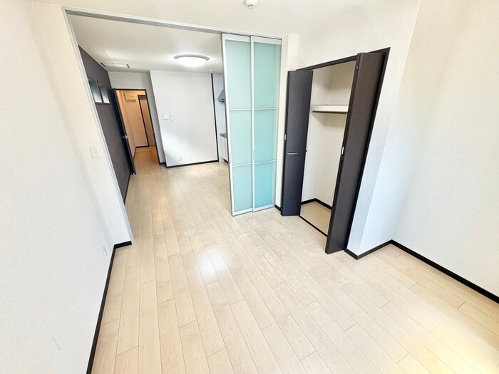 物件内観写真21　(居室)