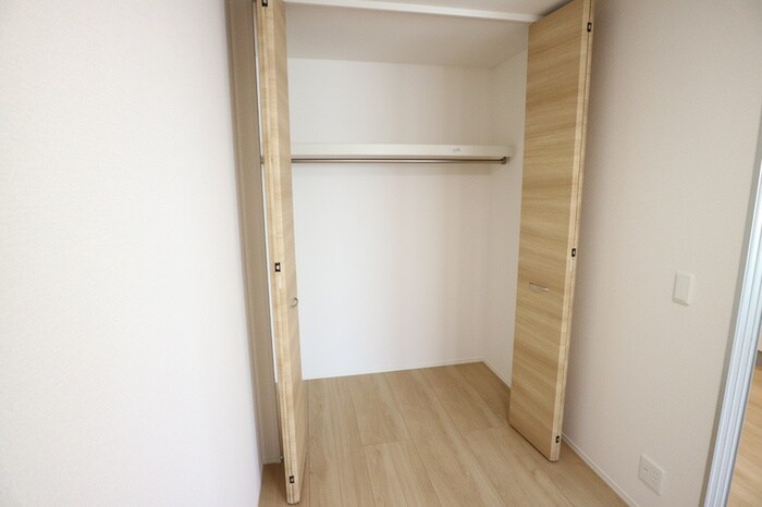 物件内観写真7　(収納)