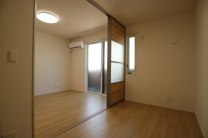 物件内観写真15　(居室)