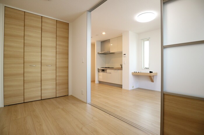 物件内観写真16　(居室)