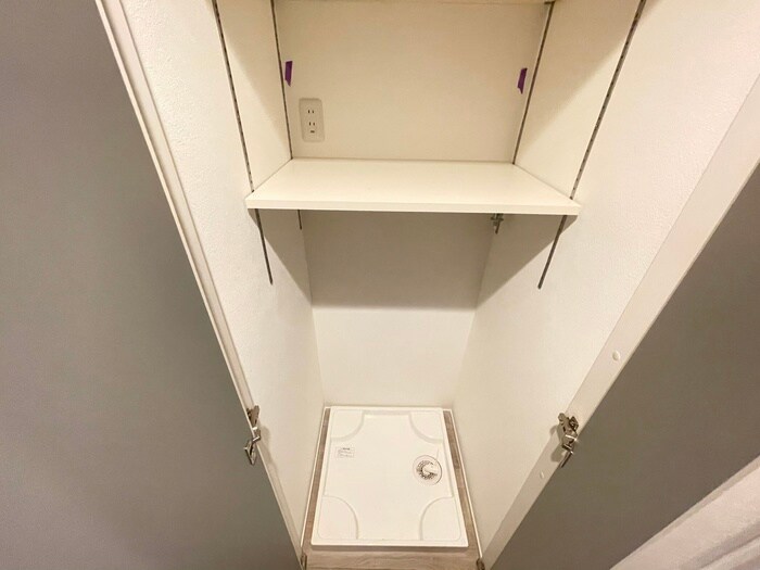 物件内観写真20　(洗濯機置場)
