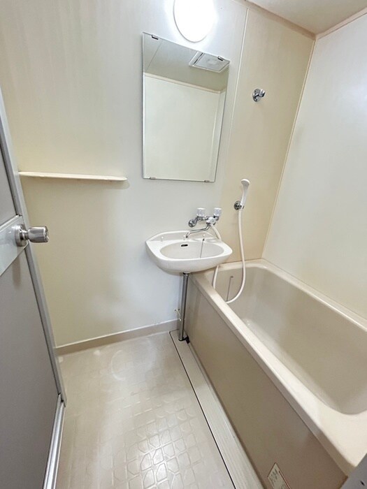 物件内観写真7　(バス／シャワールーム等)