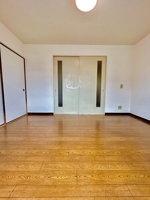 物件内観写真10　(内観写真)