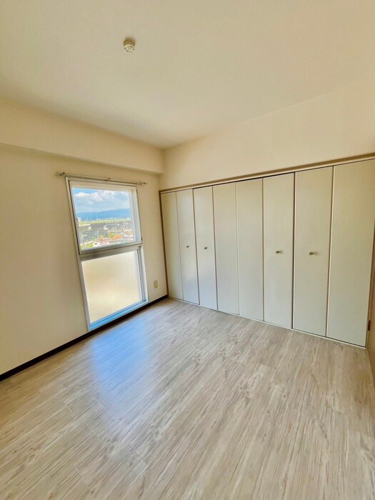 物件内観写真13　(居室)