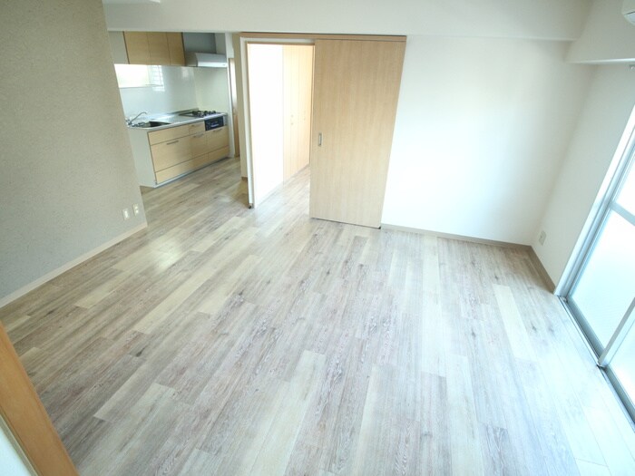 物件内観写真10　(居室)